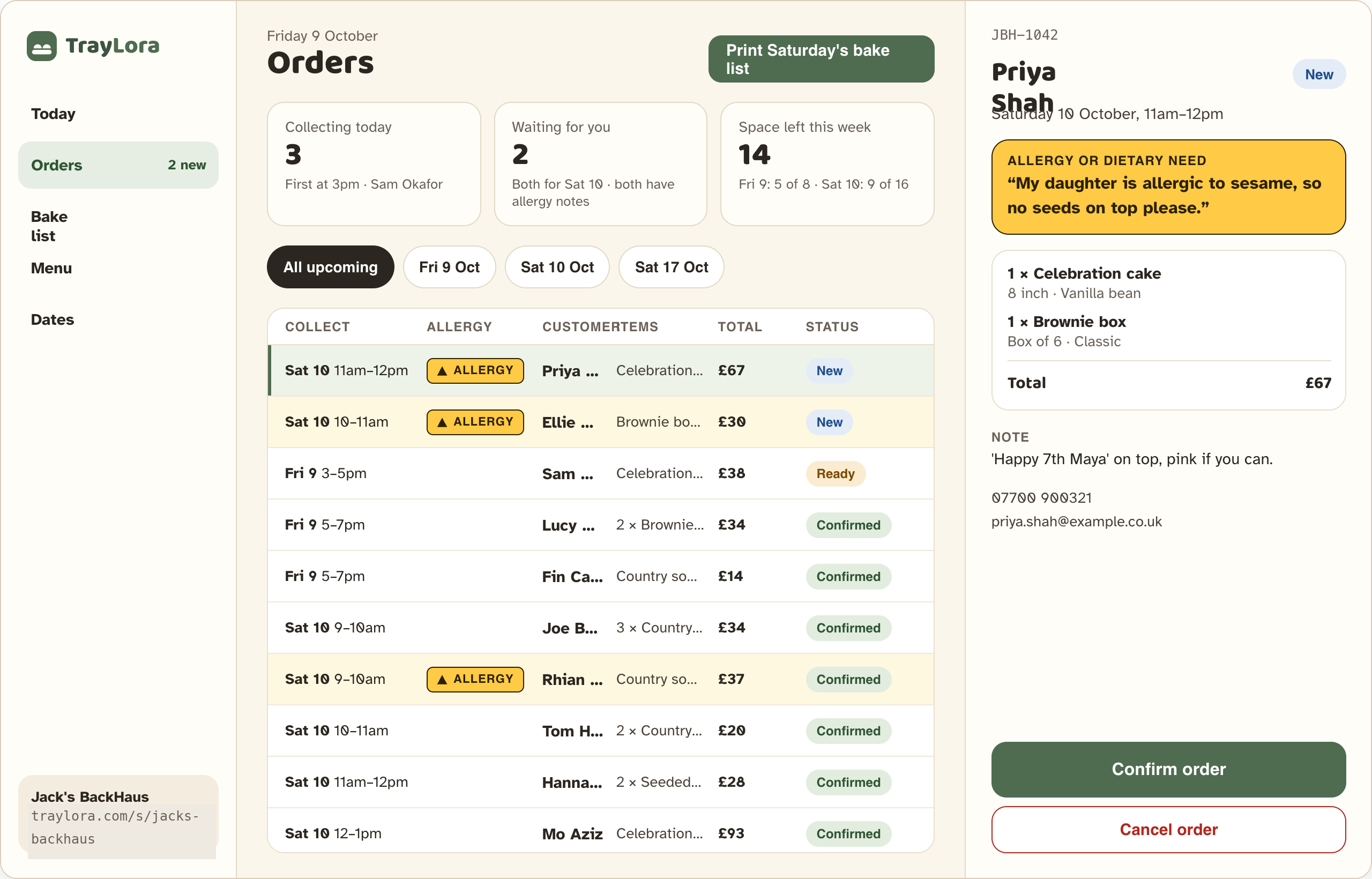 TrayLora order dashboard with customer orders, statuses and collection details